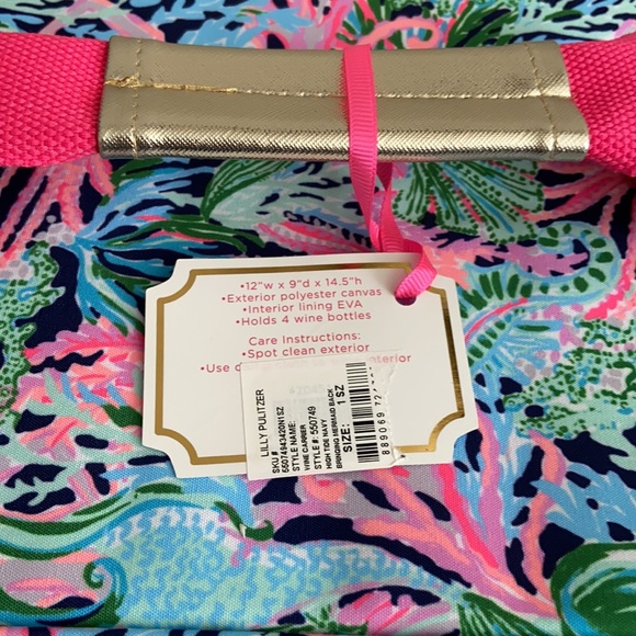 🎉Host Pick🎉 NWT Lilly Pulitzer Wine Carrier - Picture 10 of 13